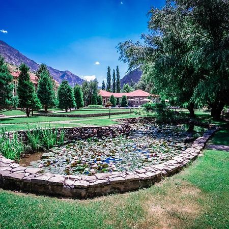 Chatcal Mountains Resort Burchmulla Exterior foto