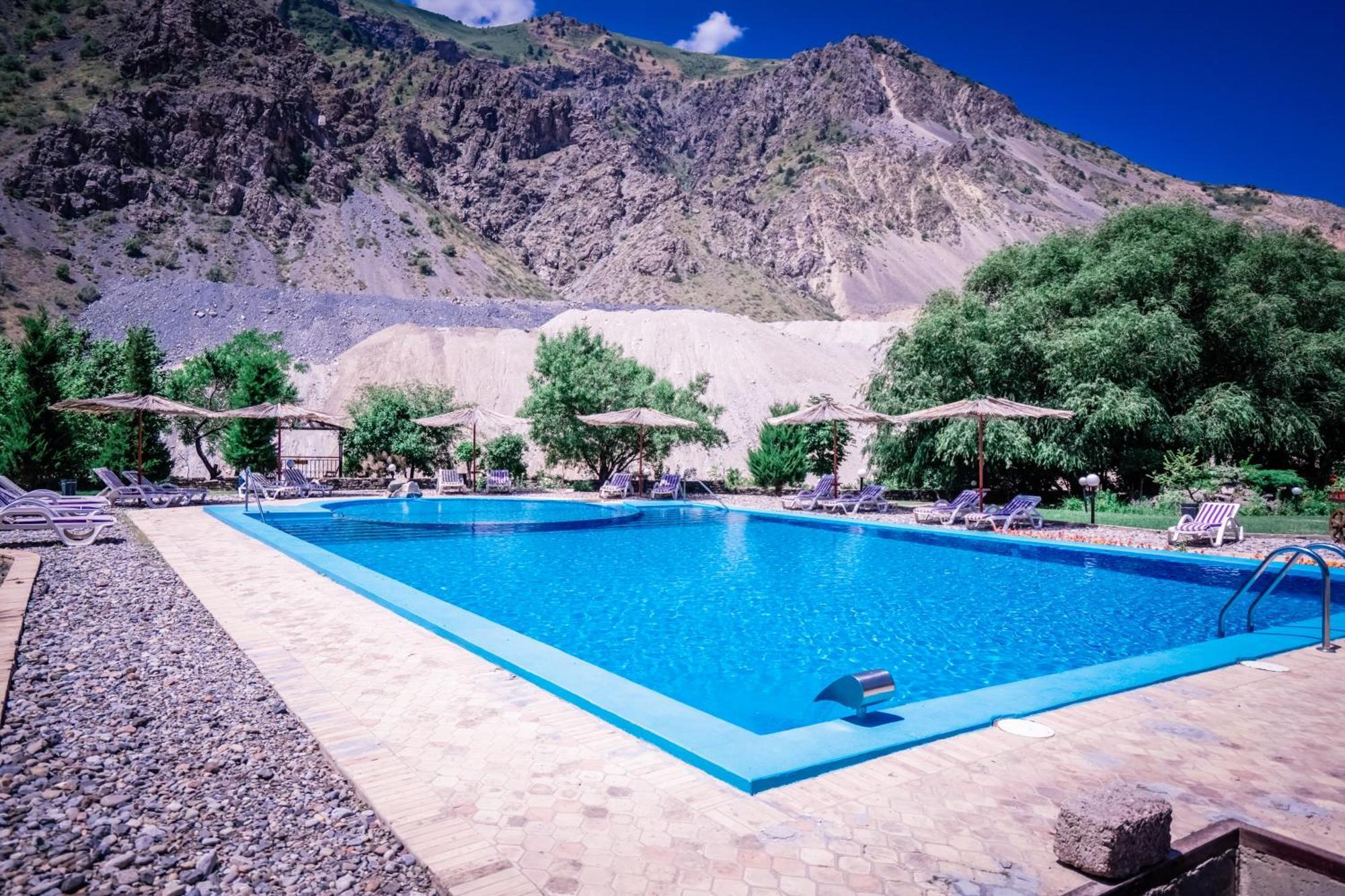 Chatcal Mountains Resort Burchmulla Exterior foto