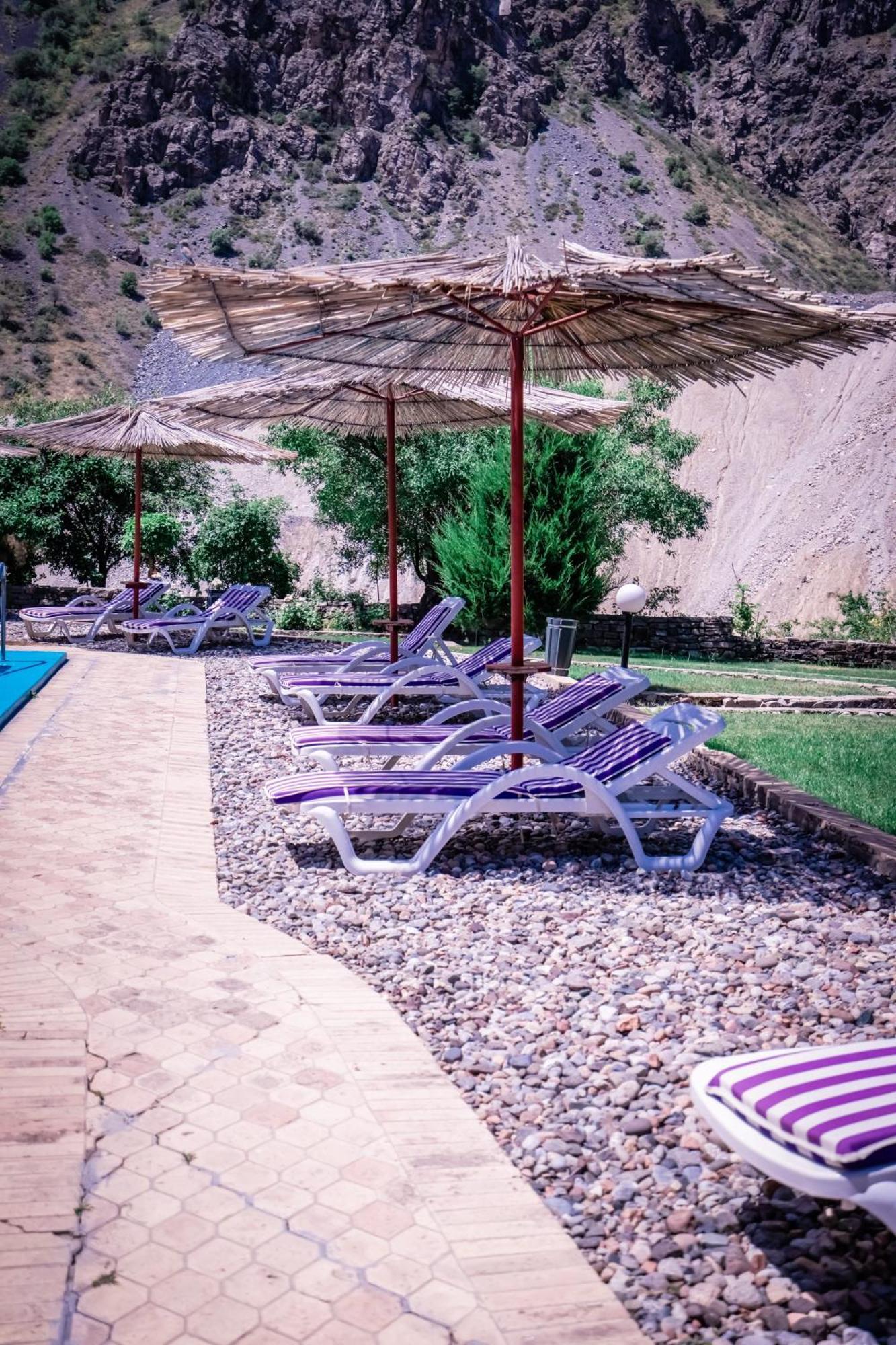 Chatcal Mountains Resort Burchmulla Exterior foto