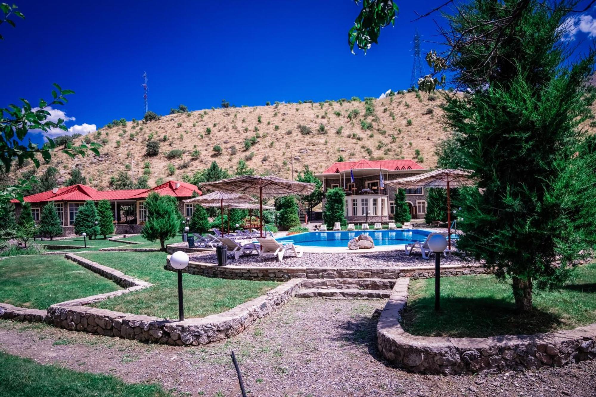 Chatcal Mountains Resort Burchmulla Exterior foto